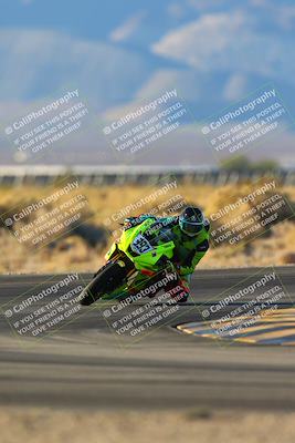 media/Dec-07-2024-CVMA (Sat) [[21c5f1ef85]]/Race 12-Supersport Middleweight/